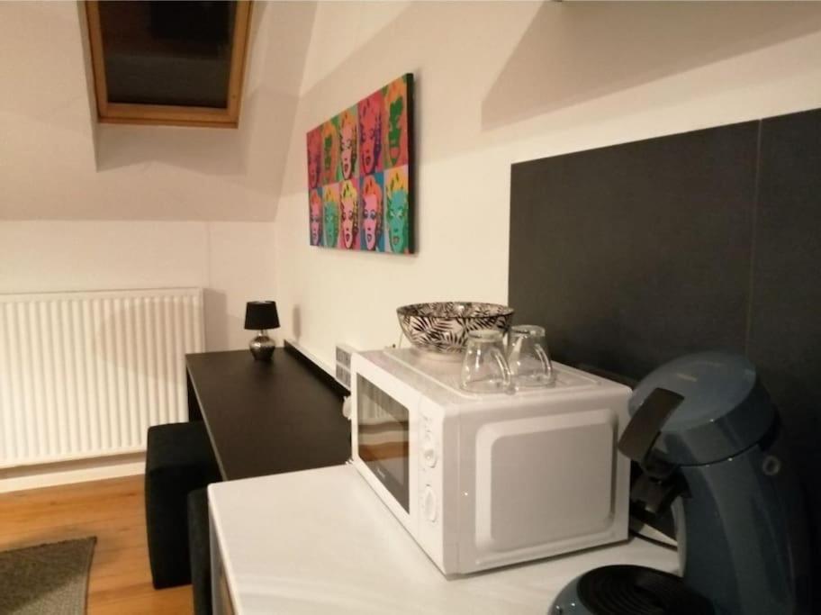 The Pop-Art Luxury Suite Charleroi Luaran gambar